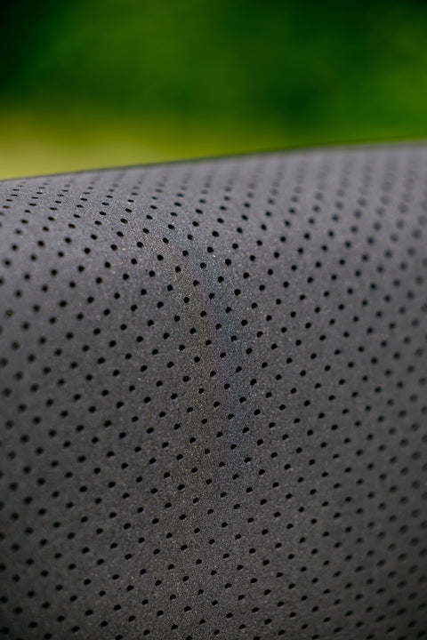 LeMieux® Shaped Non-Slip Half Pad