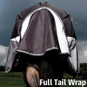 WeatherBeeta® ComFiTec™ Ultra Cozi II Detach-A-Neck Medium-Weight Turnout Blanket