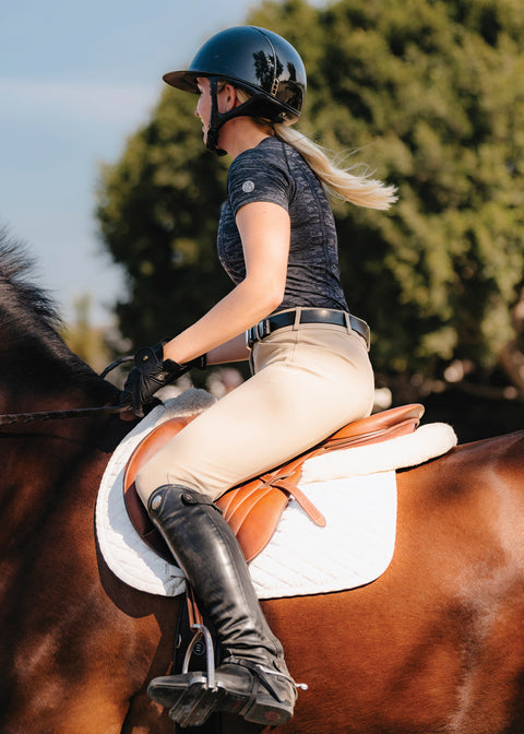 TKEQ Ladies’ Kennedy Seamless Short Sleeve Top