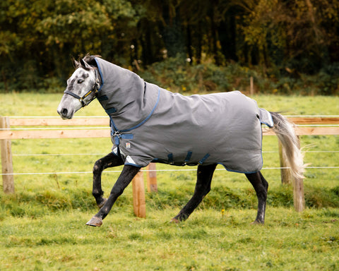 Horseware® Ireland Rhino® Plus HexStop Vari-Layer® 250 Gram Medium-Weight Turnout Blanket